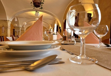 hotel szombathely étterem szálloda esküvő lakodalom